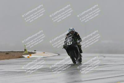 media/Mar-15-2024-Apex Assassins-CVMA (Fri) [[54f5cf1734]]/Racer 4 -Trackday 1/Session 3/
